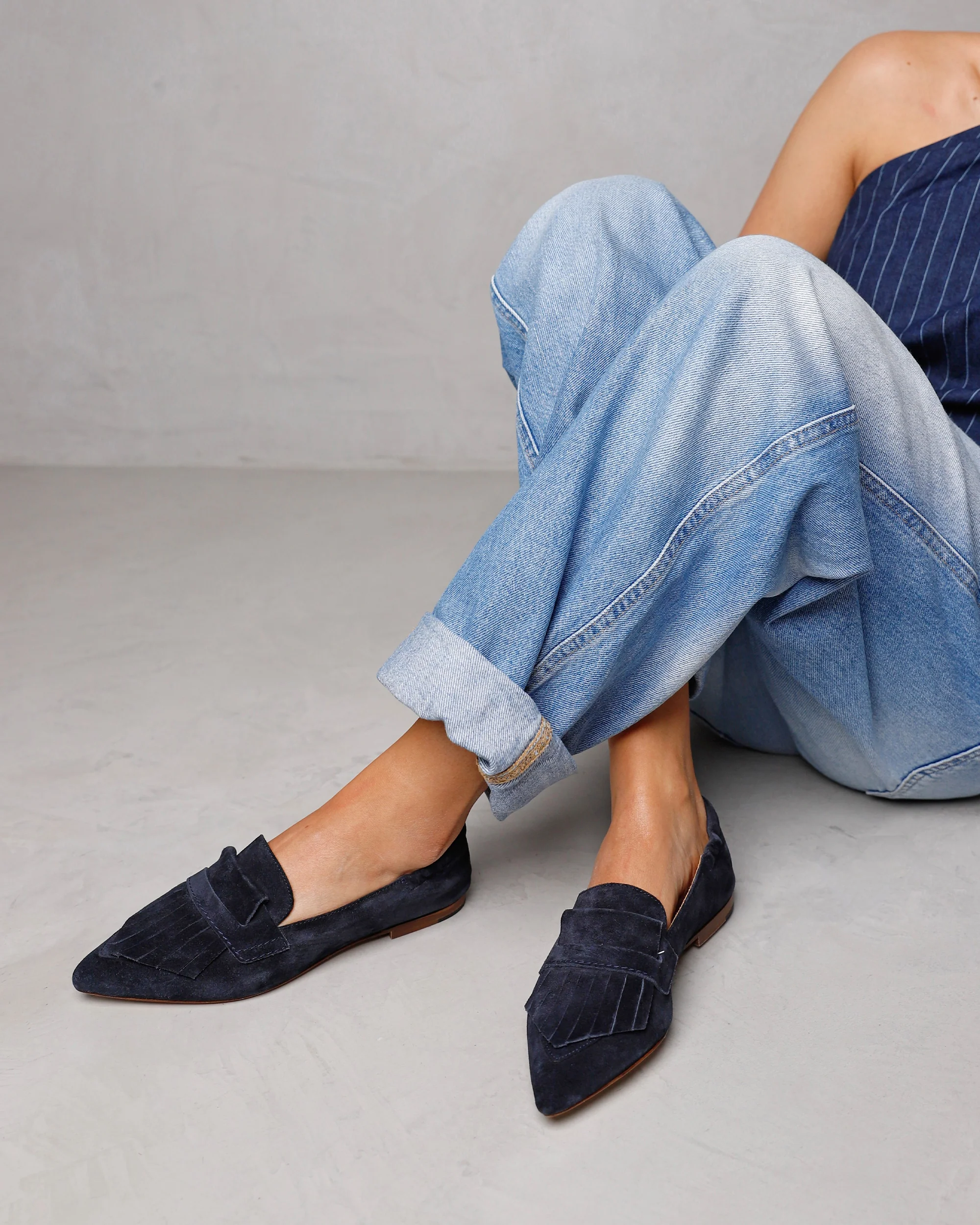 Lola Oakley - Image 6