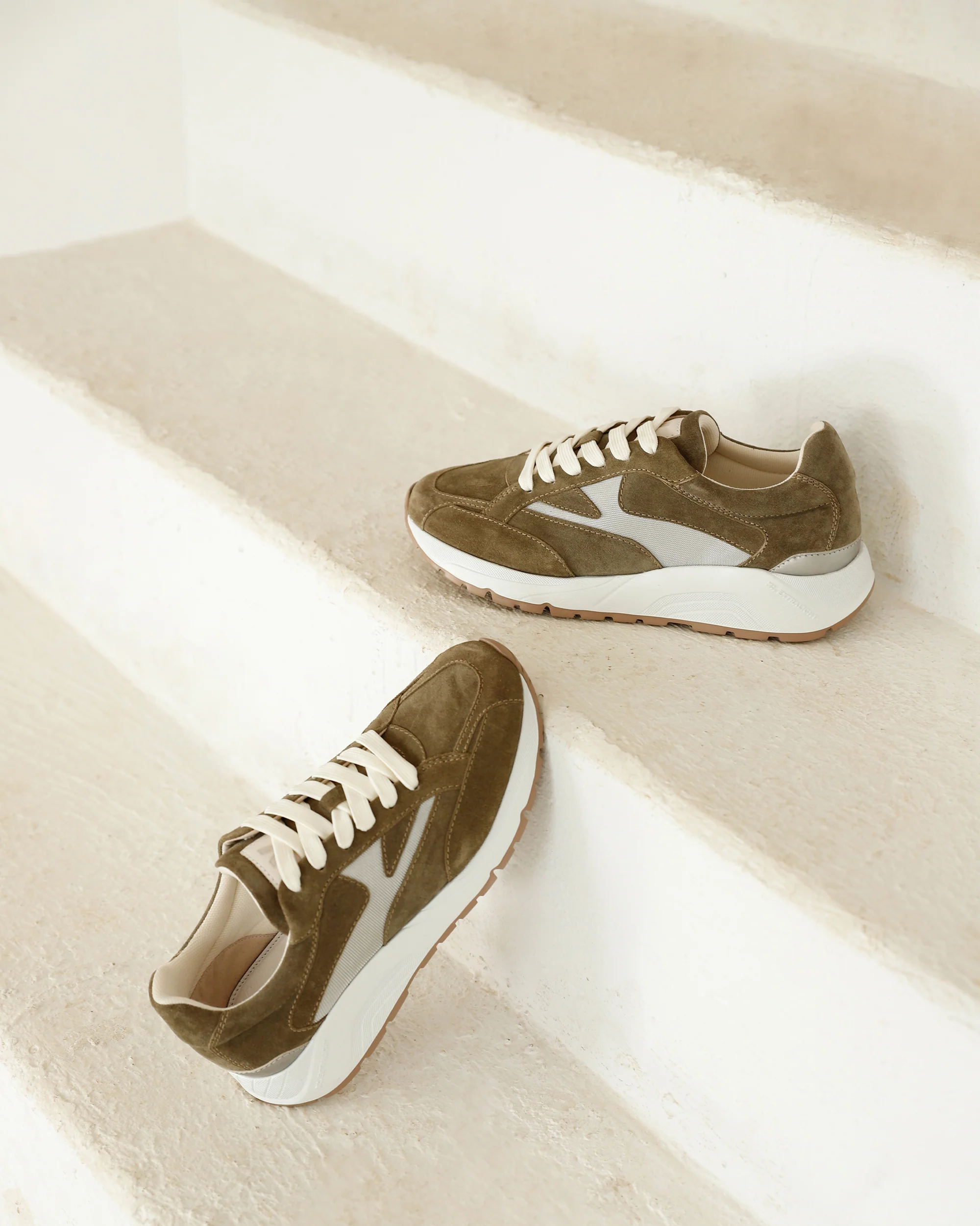 Owen Benson - Image 6