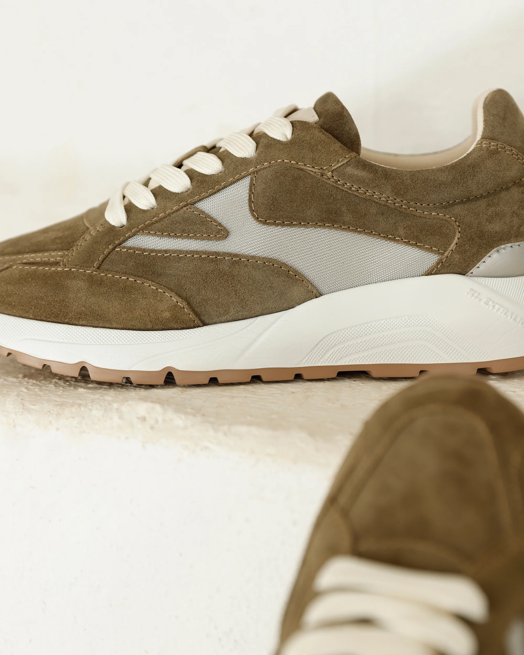 Owen Benson - Image 7