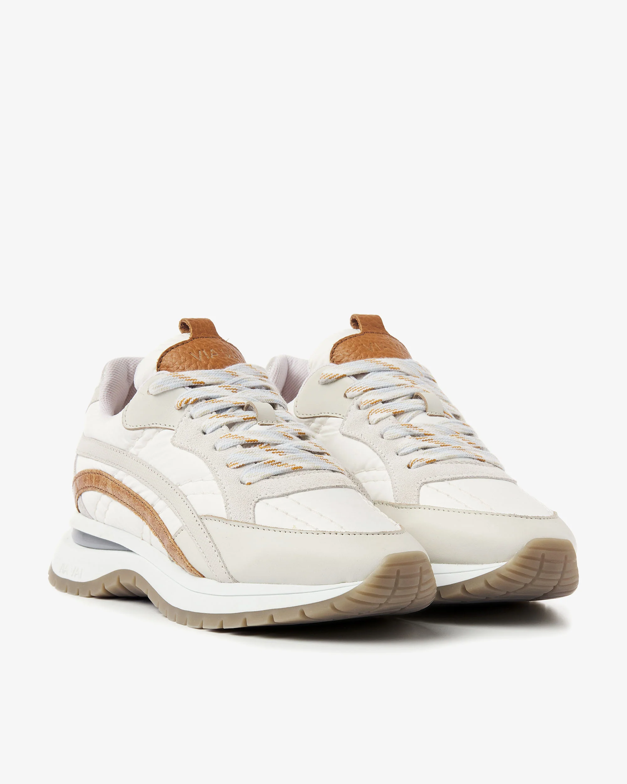 Usher Skye - Image 3