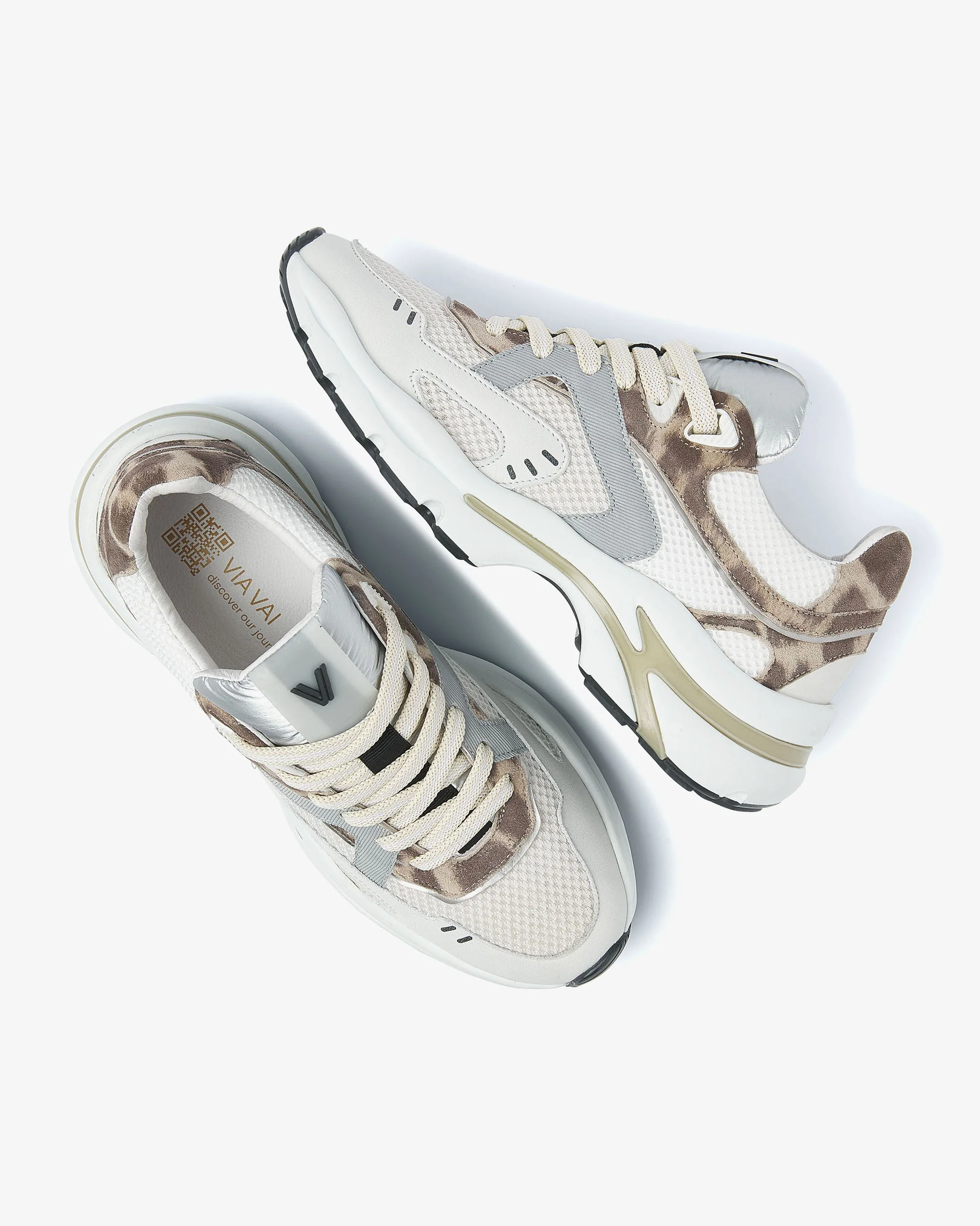 Vesper Kelsey - Image 4