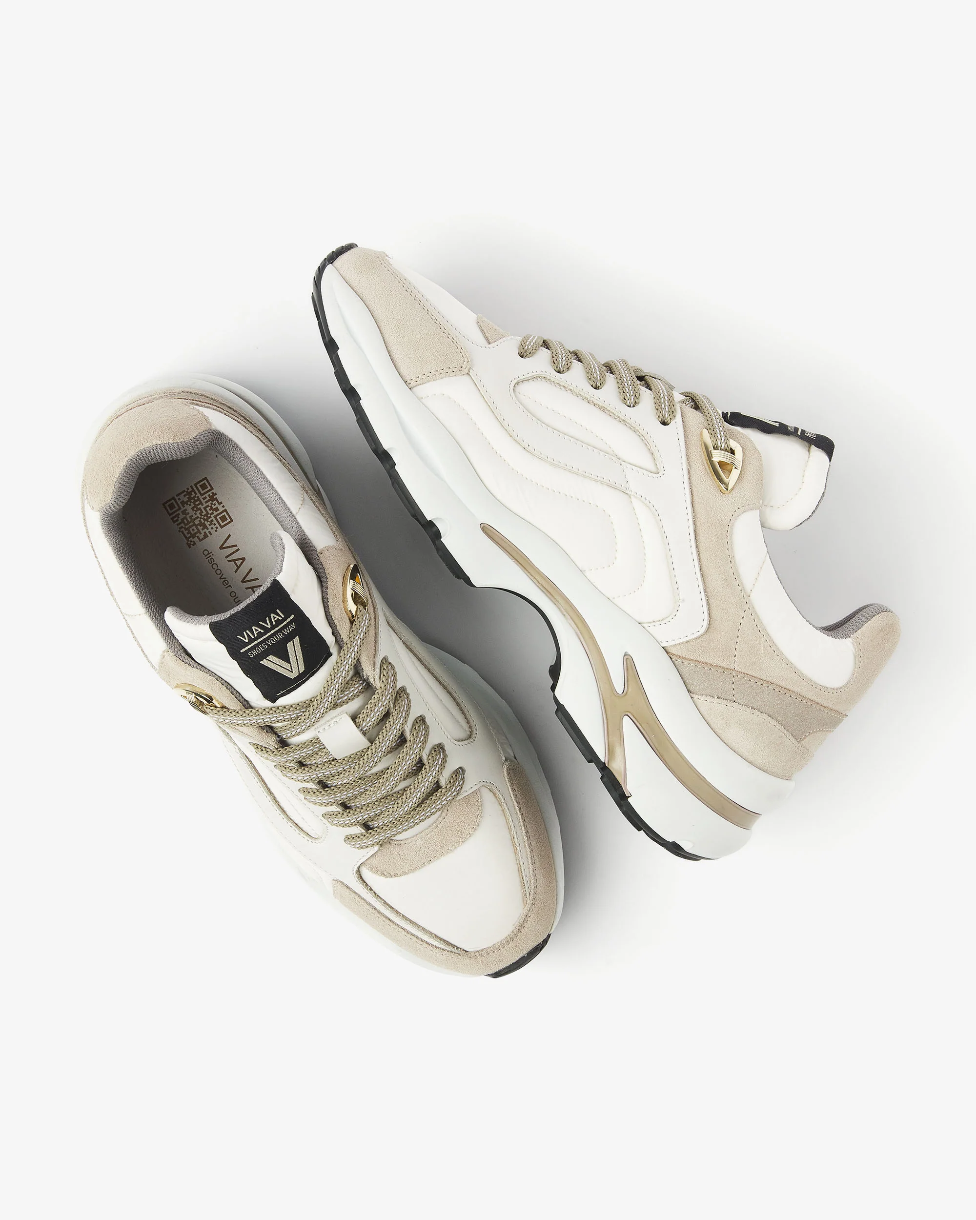 Vesper Macey - Image 4